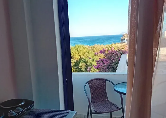 Ippokampos Hotel Moutsoúna