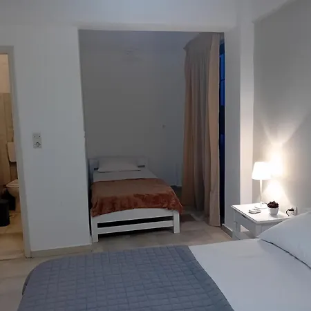 Ippokampos Hotell Moutsoúna